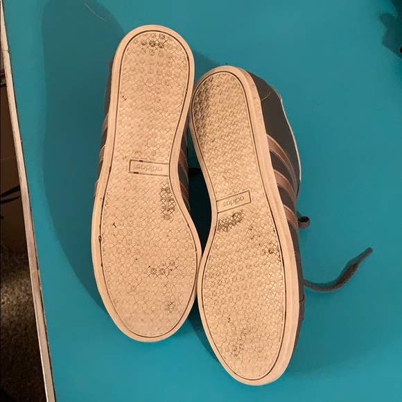 Pink & Grey Adidas - Picture 5 of 5